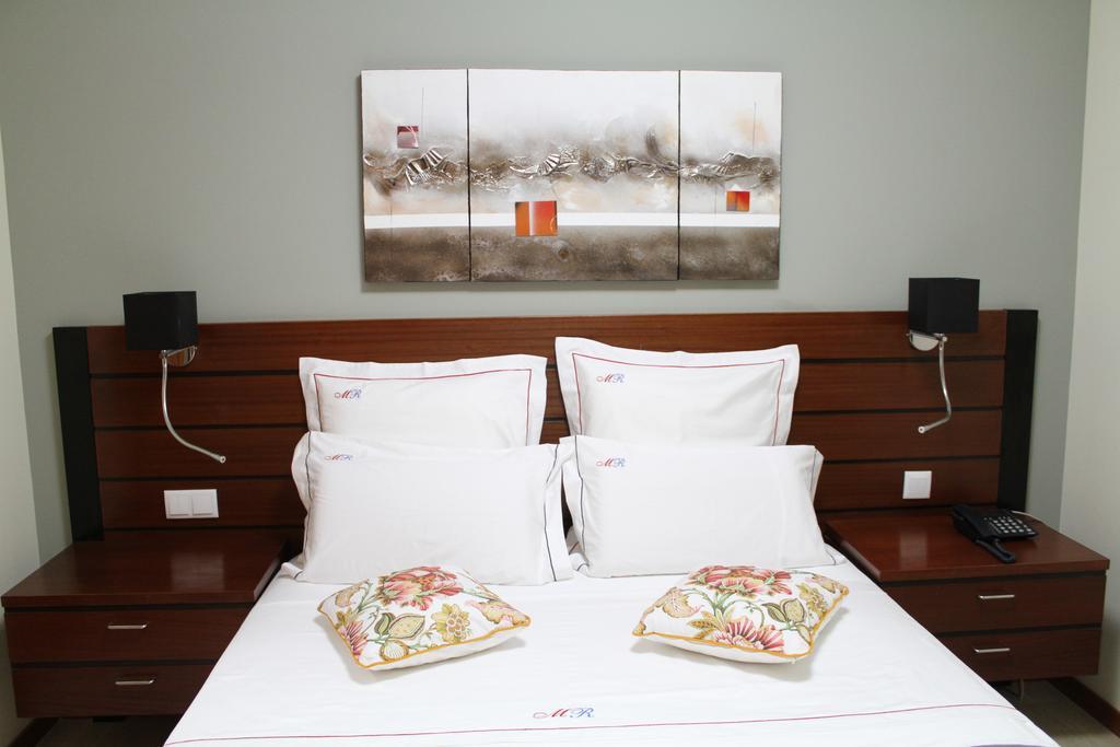 Mindelo Residencial Bed & Breakfast Luaran gambar