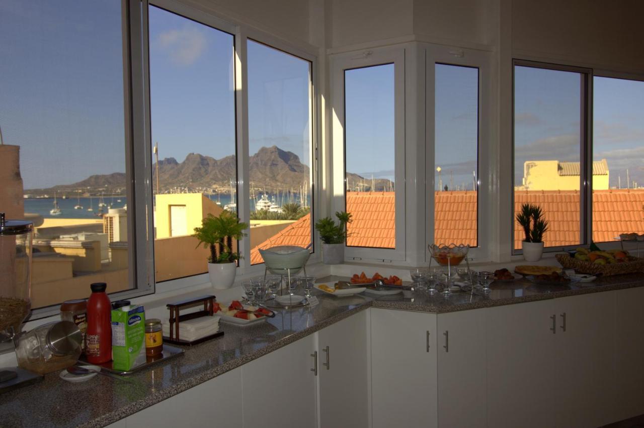 Mindelo Residencial Bed & Breakfast Luaran gambar