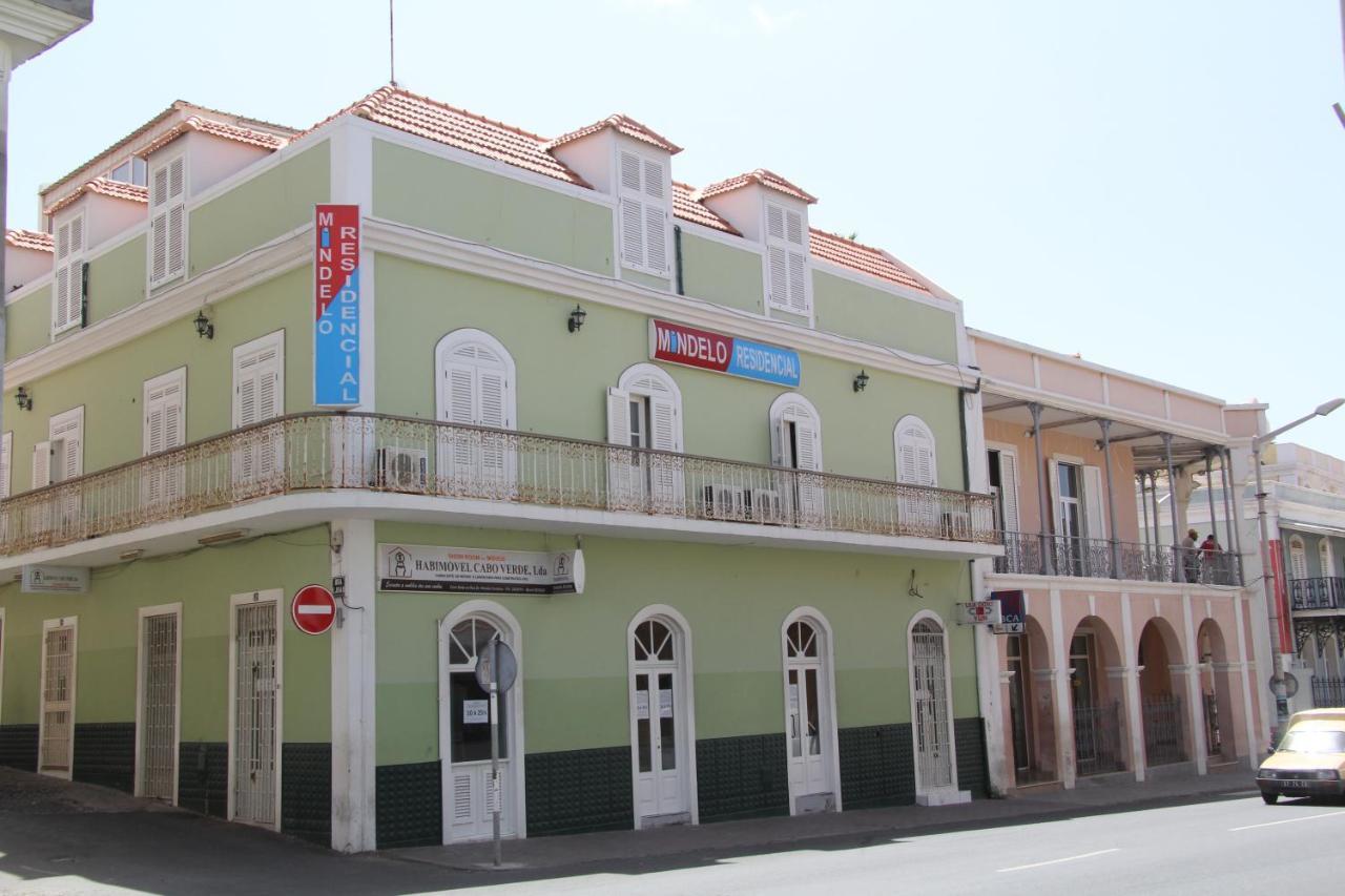 Mindelo Residencial Bed & Breakfast Luaran gambar